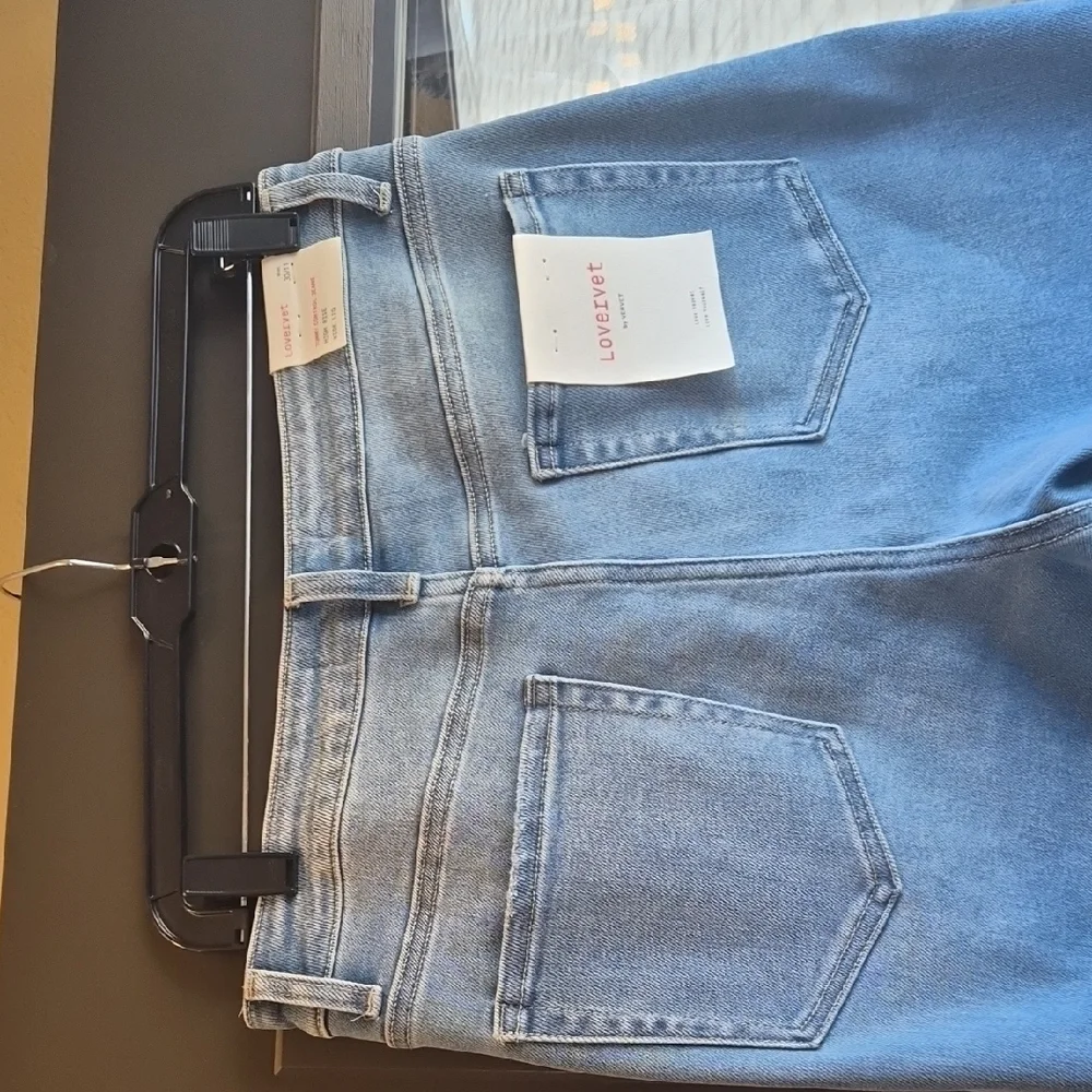 NWT High Rise, Wide Leg Women's Jeans - Picture 1 of 6